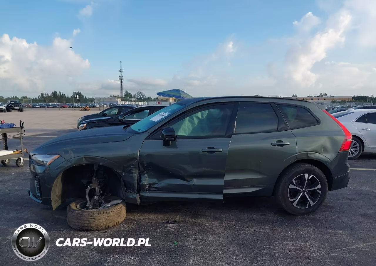 2026 Volvo Xc60 B5 Core VIN:YV4M12RJ4T1429403 - 14