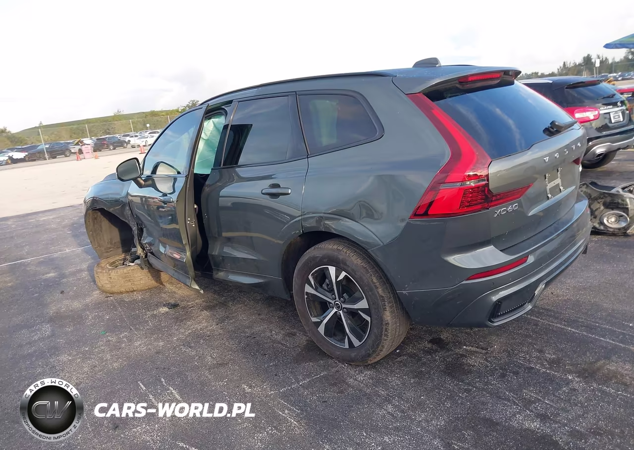 2026 Volvo Xc60 B5 Core VIN:YV4M12RJ4T1429403 - 3