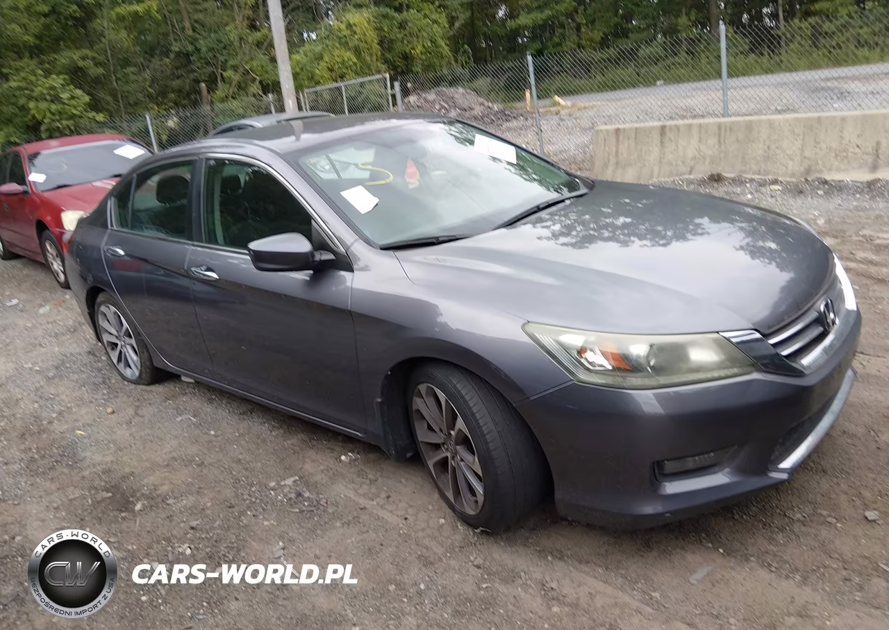 2015 Honda Accord Sport VIN:1HGCR2F57FA063537 - 1