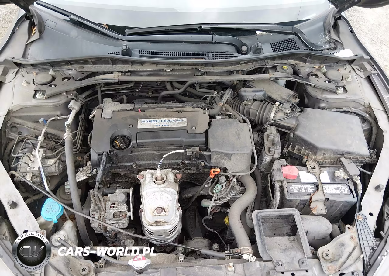 2015 Honda Accord Sport VIN:1HGCR2F57FA063537 - 10