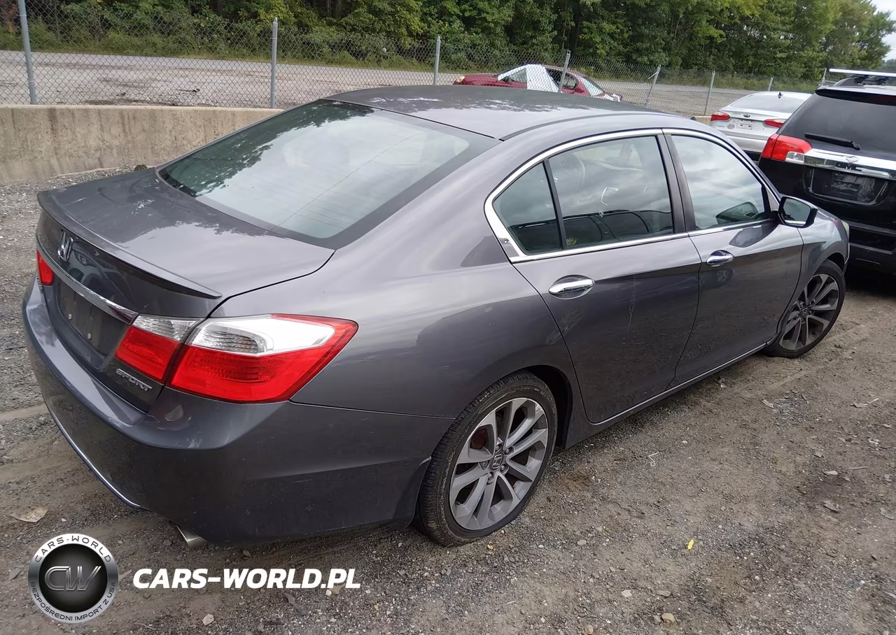 2015 Honda Accord Sport VIN:1HGCR2F57FA063537 - 4