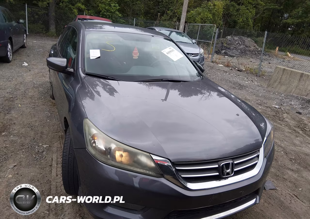 2015 Honda Accord Sport VIN:1HGCR2F57FA063537 - 6