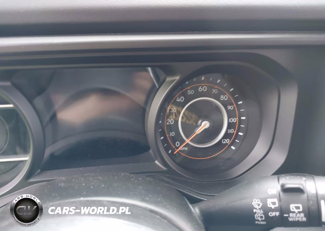 2024 Jeep Wrangler 4-Door Sahara 4X4 VIN:1C4PJXEG8RW308201 - 7