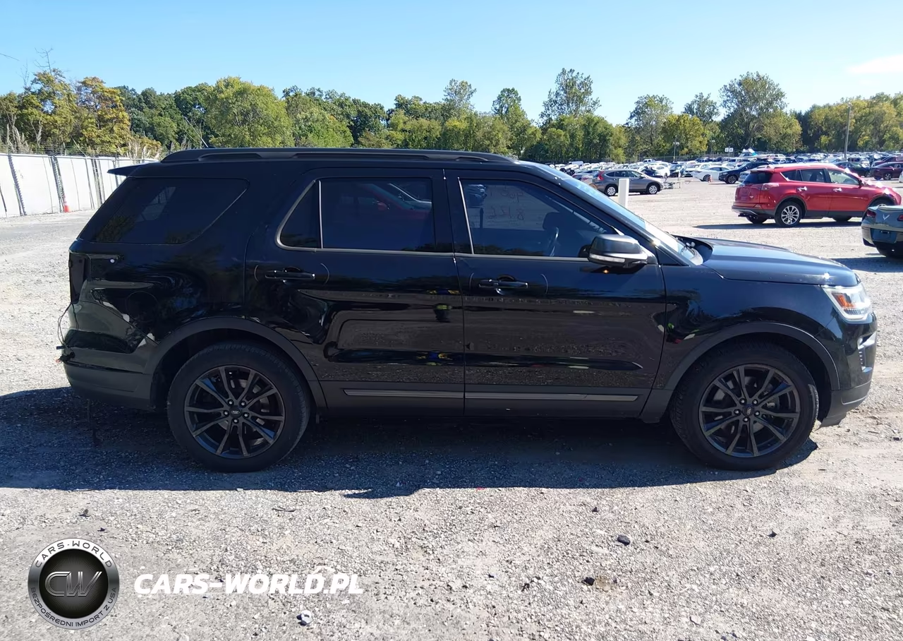 2018 Ford Explorer Xlt VIN:1FM5K8D84JGA95097 - 14
