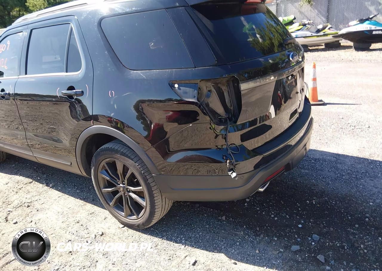 2018 Ford Explorer Xlt VIN:1FM5K8D84JGA95097 - 18