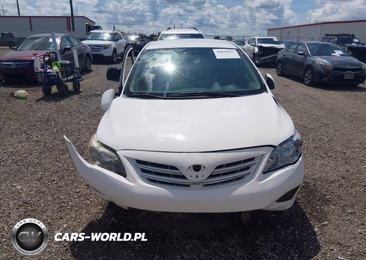 2013 Toyota Corolla Le VIN:5YFBU4EE8DP205327 - 13