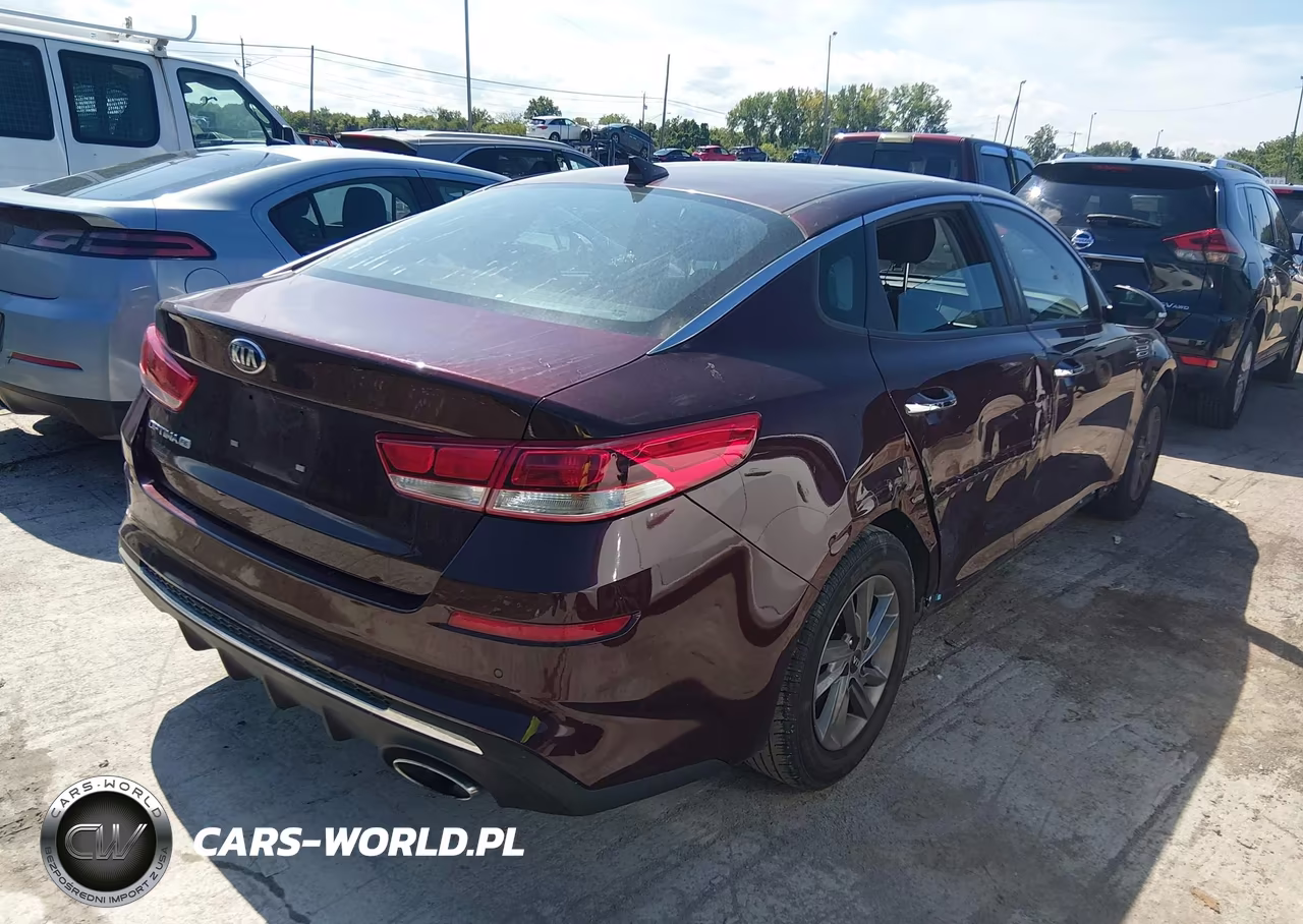 2020 Kia Optima Lx VIN:5XXGT4L34LG441751 - 4