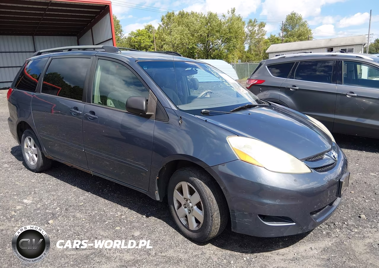 2006 Toyota Sienna Le