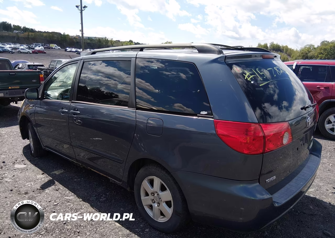 2006 Toyota Sienna Le VIN:5TDZA23C66S462347 - 3
