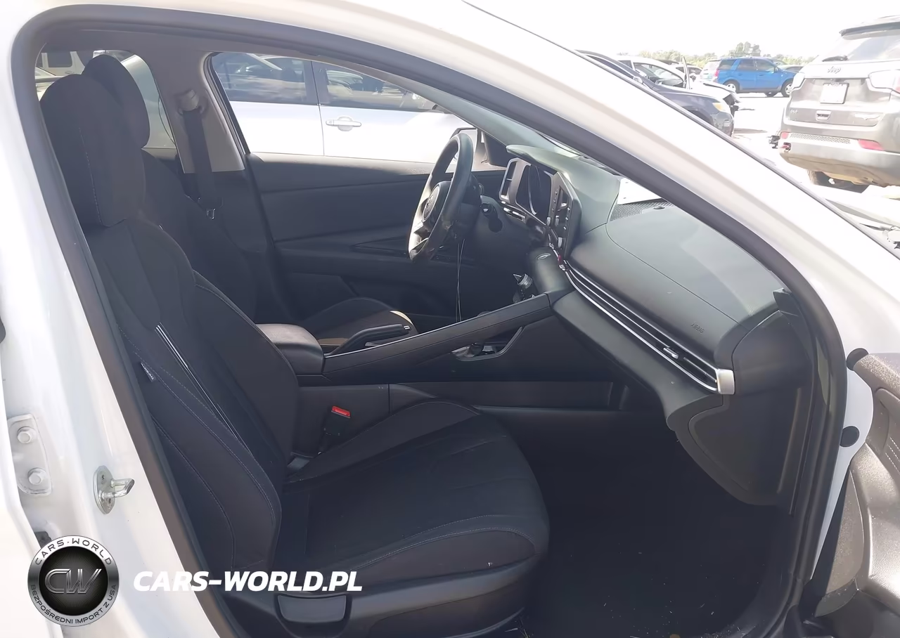 2021 Hyundai Elantra Sel VIN:5NPLM4AG3MH010874 - 5
