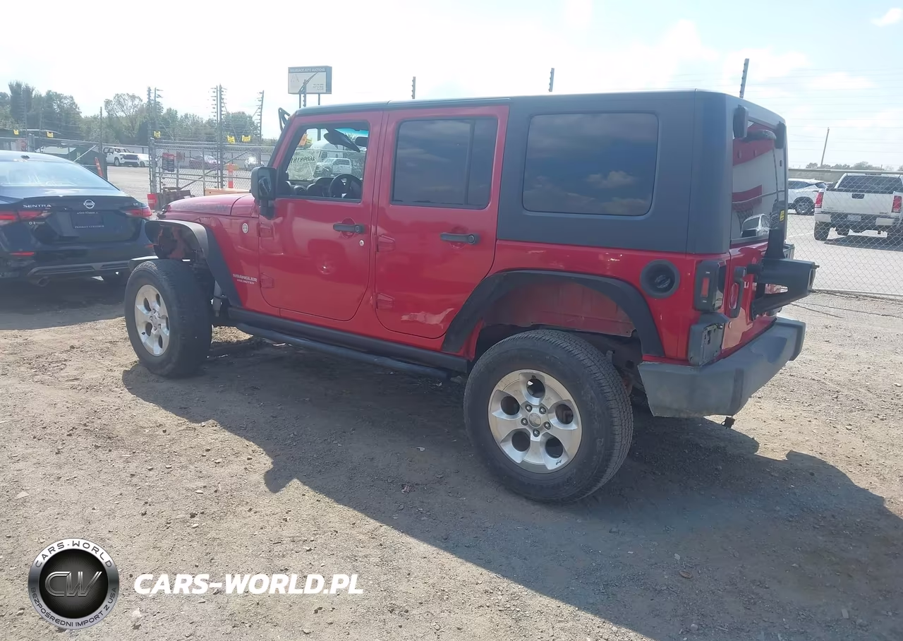 2010 Jeep Wrangler Unlimited Rubicon VIN:1J4BA6H14AL183709 - 3
