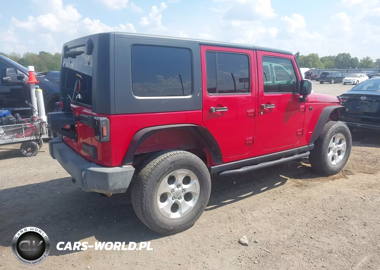 2010 Jeep Wrangler Unlimited Rubicon VIN:1J4BA6H14AL183709 - 4