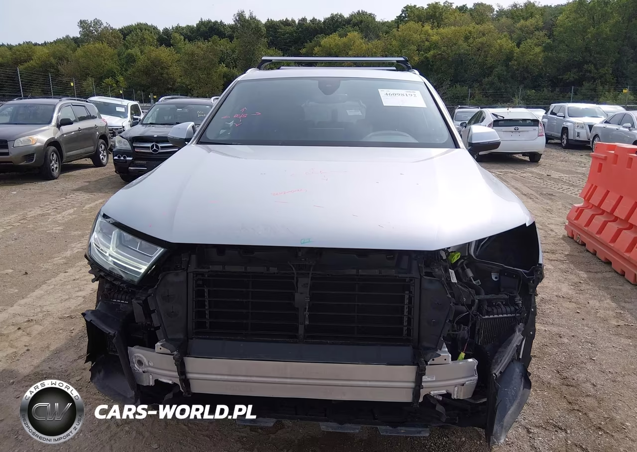 2017 Audi Q7 3.0T Premium VIN:WA1LAAF78HD018586 - 13