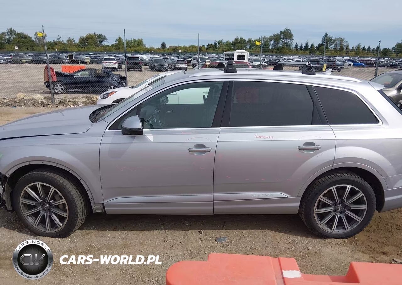 2017 Audi Q7 3.0T Premium VIN:WA1LAAF78HD018586 - 15
