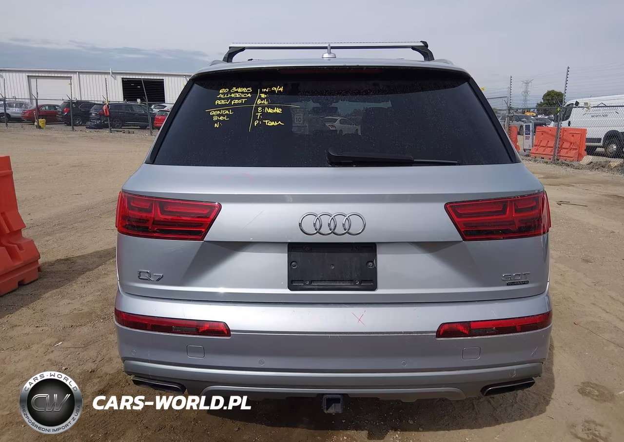 2017 Audi Q7 3.0T Premium VIN:WA1LAAF78HD018586 - 17