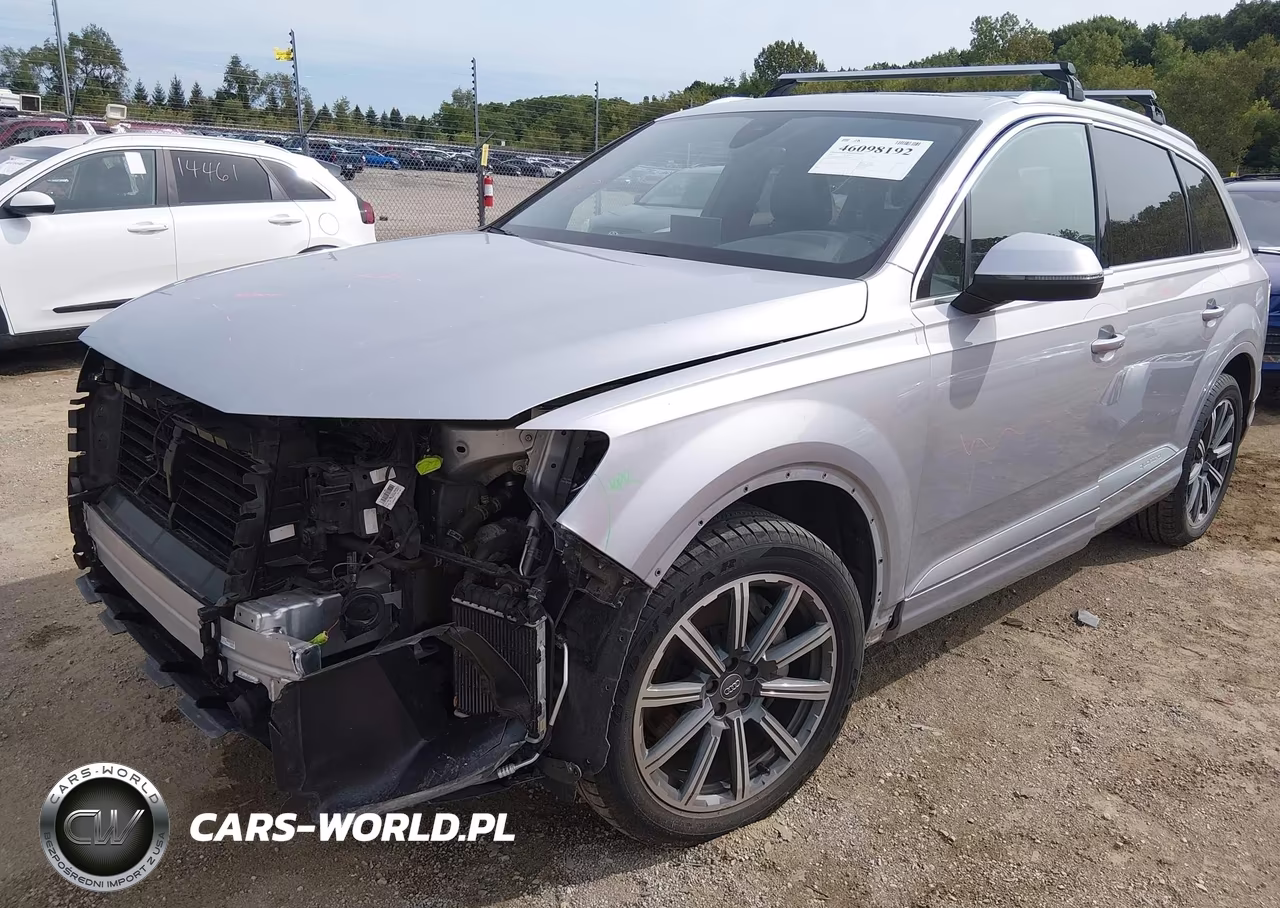 2017 Audi Q7 3.0T Premium VIN:WA1LAAF78HD018586 - 2