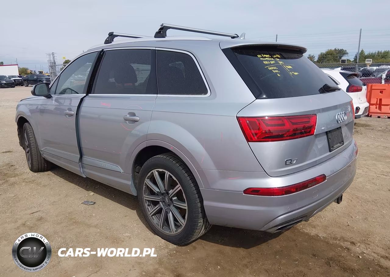 2017 Audi Q7 3.0T Premium VIN:WA1LAAF78HD018586 - 3