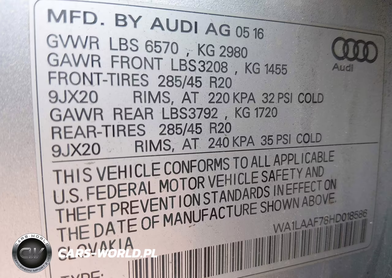 2017 Audi Q7 3.0T Premium VIN:WA1LAAF78HD018586 - 9