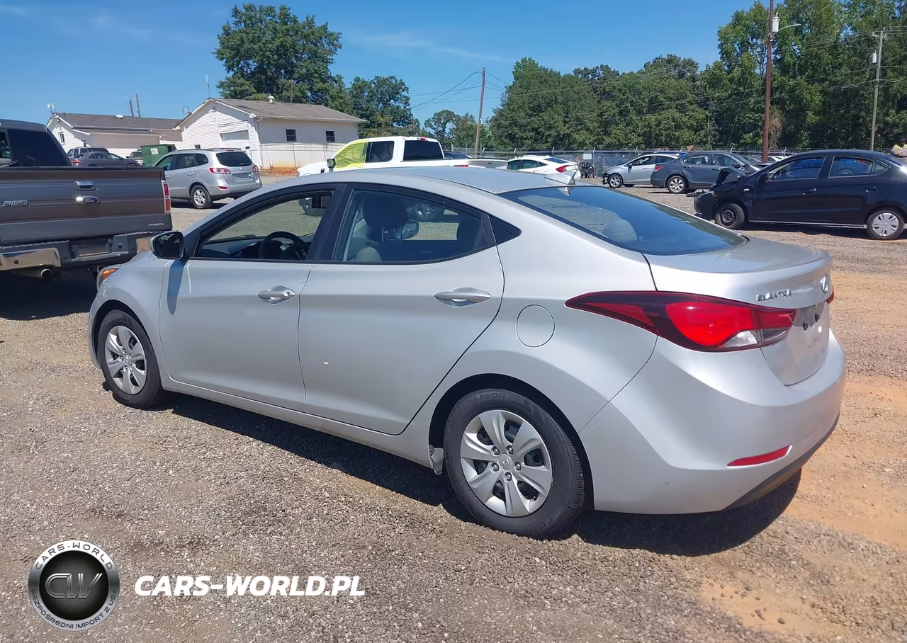 2016 Hyundai Elantra Se VIN:5NPDH4AE8GH774425 - 3