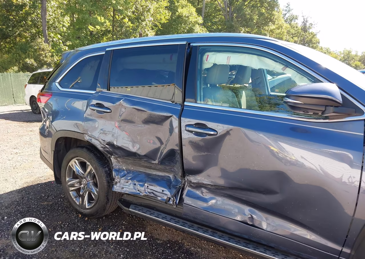 2018 Toyota Highlander Limited Platinum VIN:5TDDZRFH6JS828593 - 6