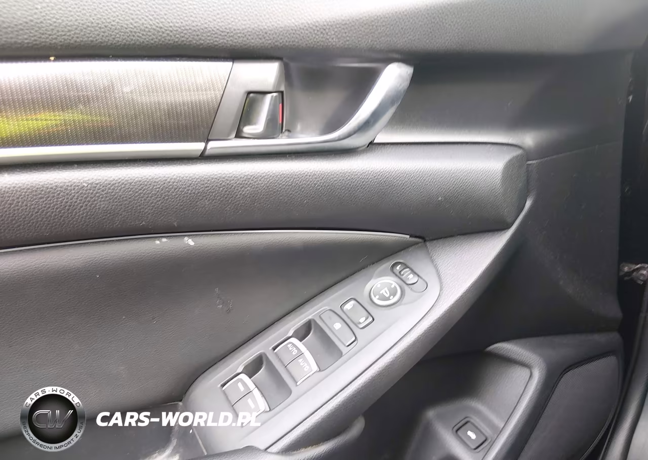 2018 Honda Accord Sport VIN:1HGCV1F34JA174687 - 20