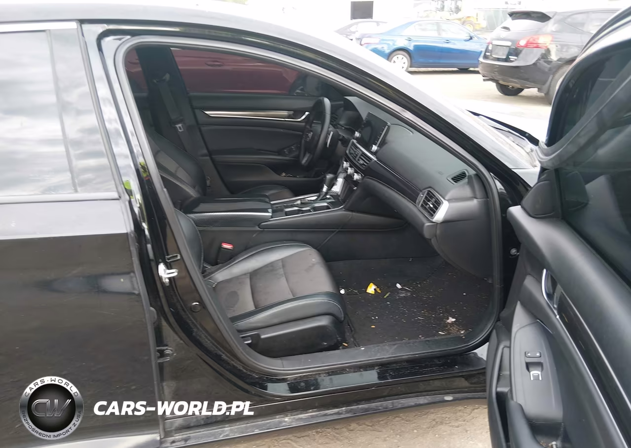 2018 Honda Accord Sport VIN:1HGCV1F34JA174687 - 5