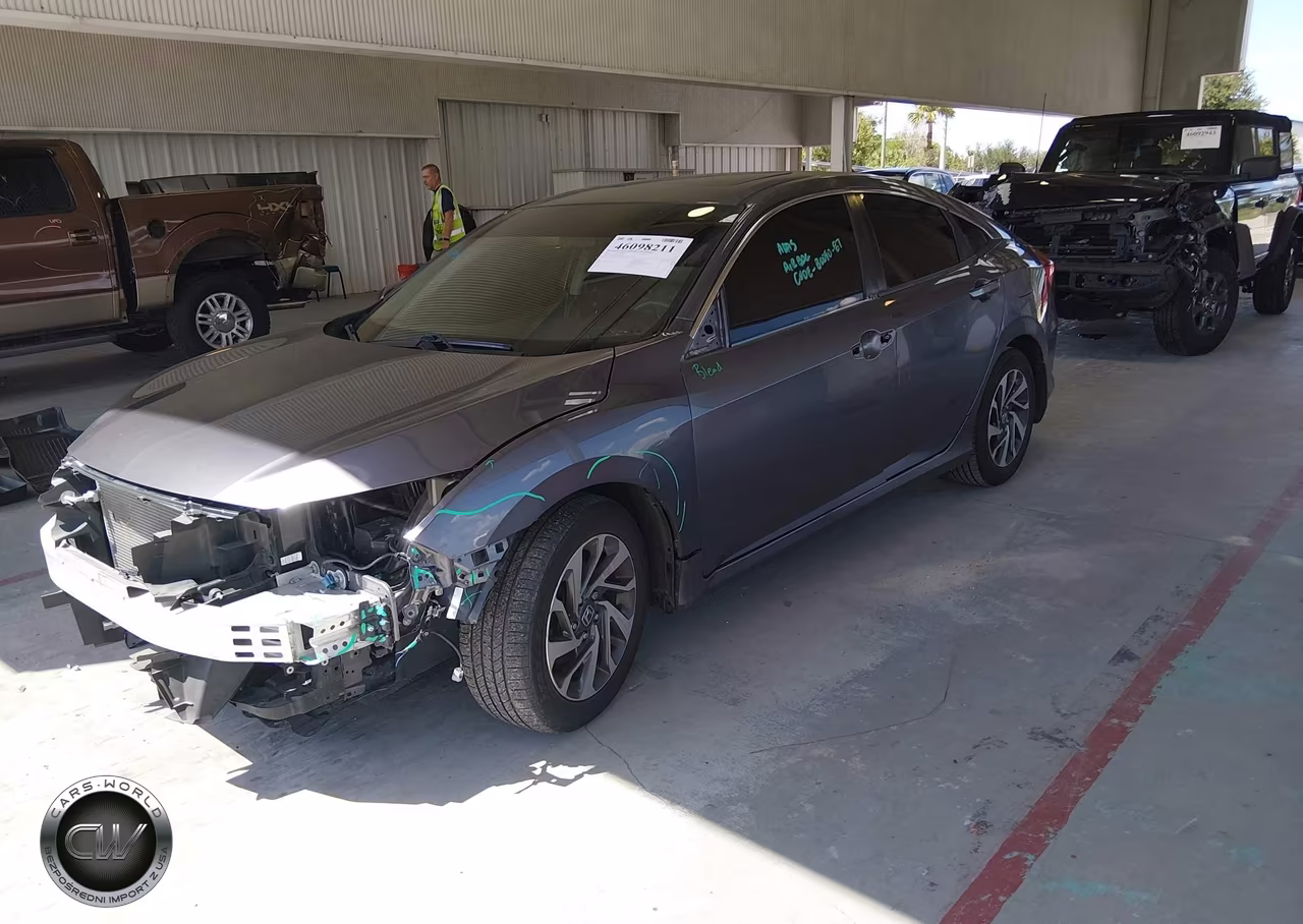 2018 Honda Civic Ex VIN:19XFC2F73JE029289 - 2