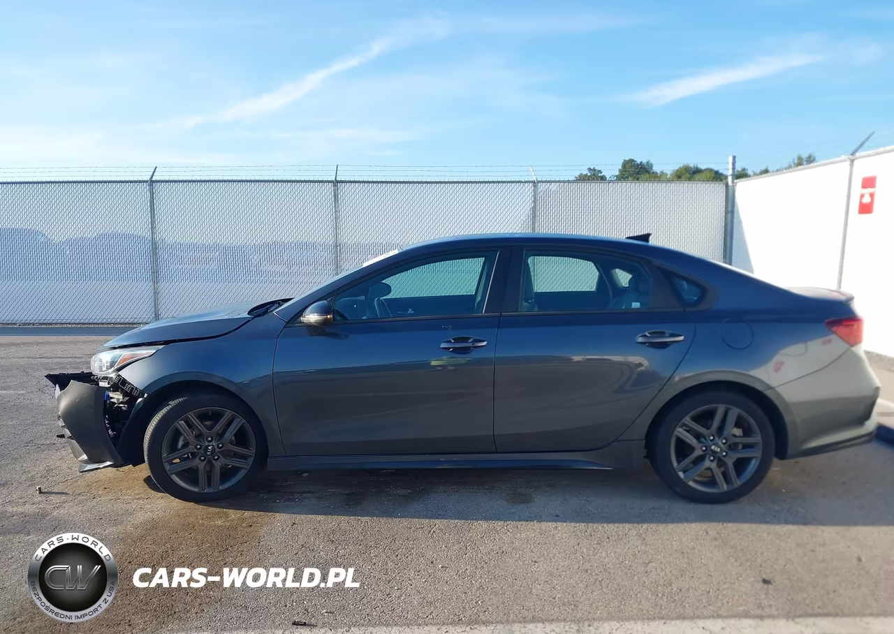 2021 Kia Forte Gt-Line VIN:3KPF34AD3ME402618 - 14