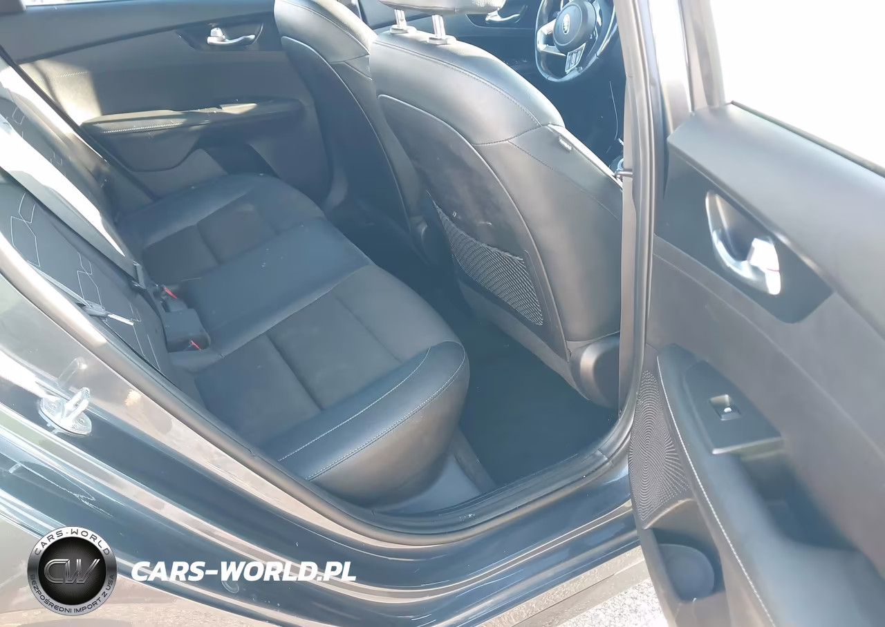 2021 Kia Forte Gt-Line VIN:3KPF34AD3ME402618 - 8