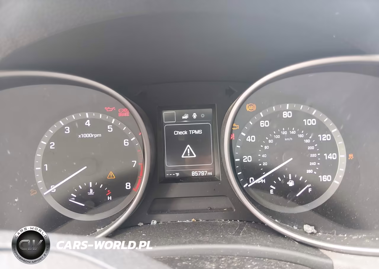 2018 Hyundai Santa Fe Sport 2.4L VIN:5NMZU3LB8JH088811 - 7
