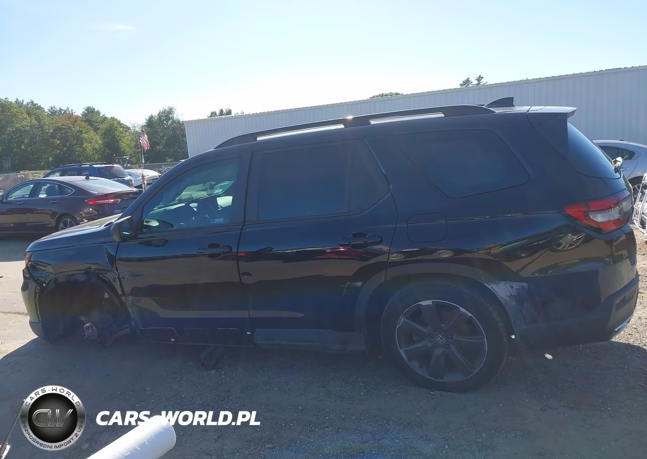 2025 Honda Pilot Sport VIN:5FNYG1H31SB155793 - 15