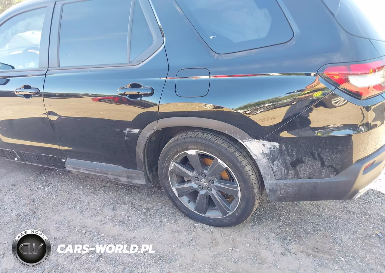 2025 Honda Pilot Sport VIN:5FNYG1H31SB155793 - 19