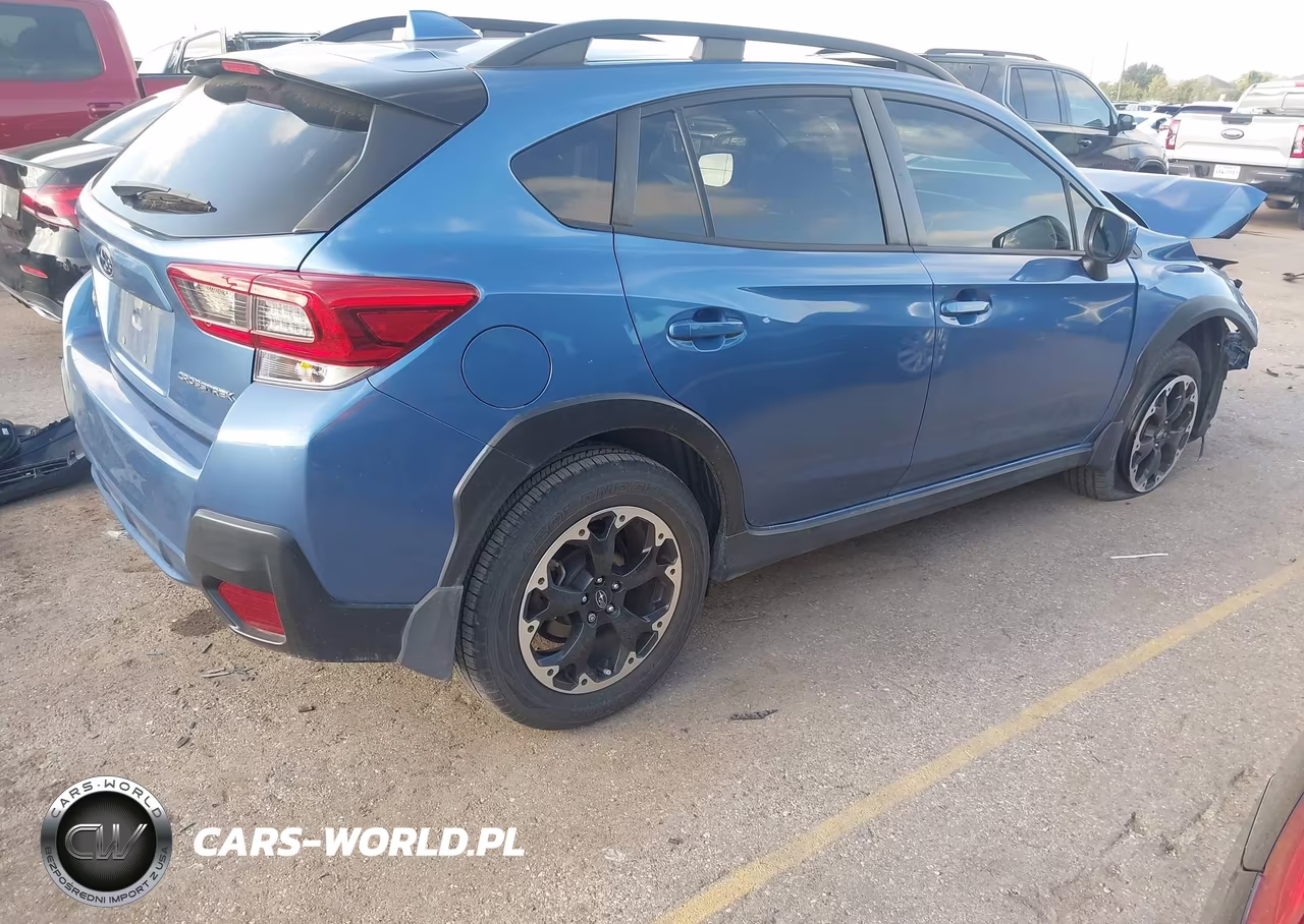 2023 Subaru Crosstrek Premium VIN:JF2GTAPC7PH250554 - 4