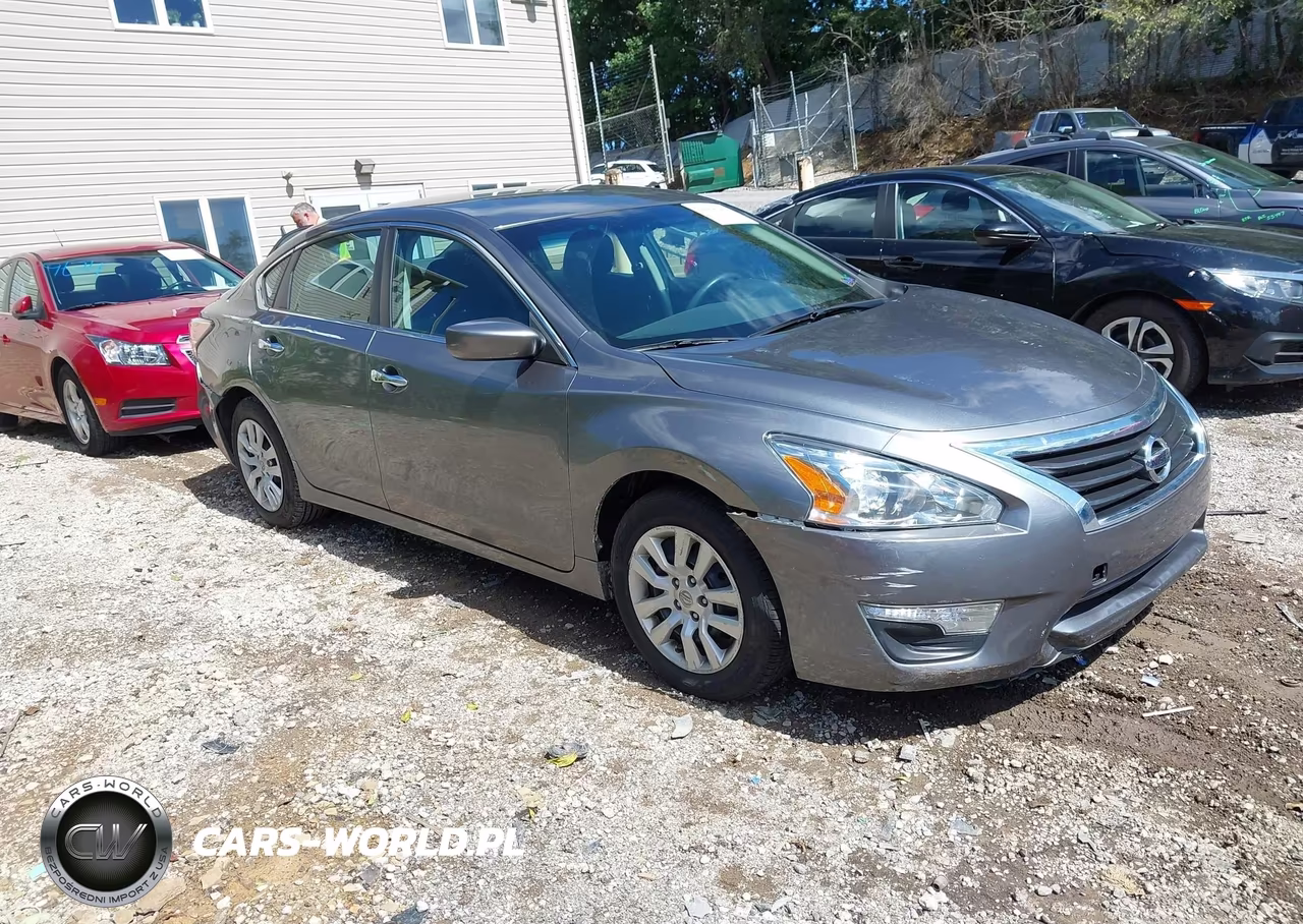 2014 Nissan Altima 2.5 S – zdjęcie 1 z 16