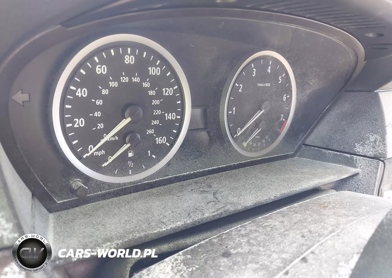 2007 BMW 530I VIN:WBANE73527CM51735 - 7