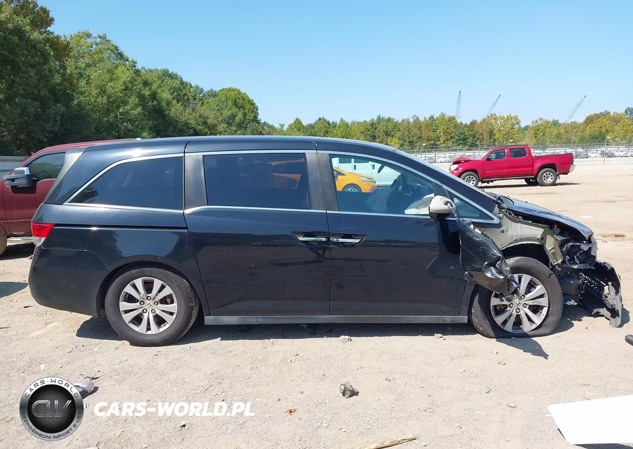 2015 Honda Odyssey Ex-L VIN:5FNRL5H66FB028495 - 13