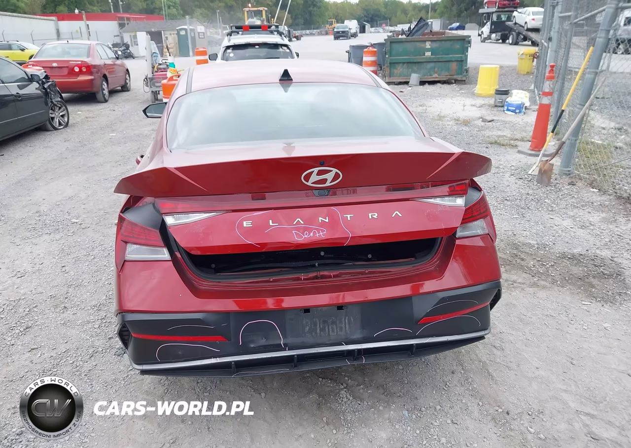 2025 Hyundai Elantra Sel Convenience VIN:KMHLS4DGXSU985856 - 16