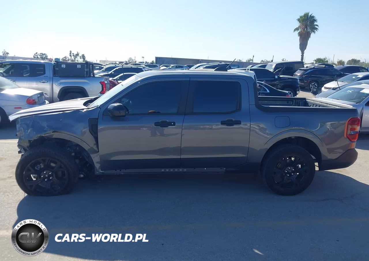 2025 Ford Maverick Xlt VIN:3FTTW8JA3SRA74100 - 13