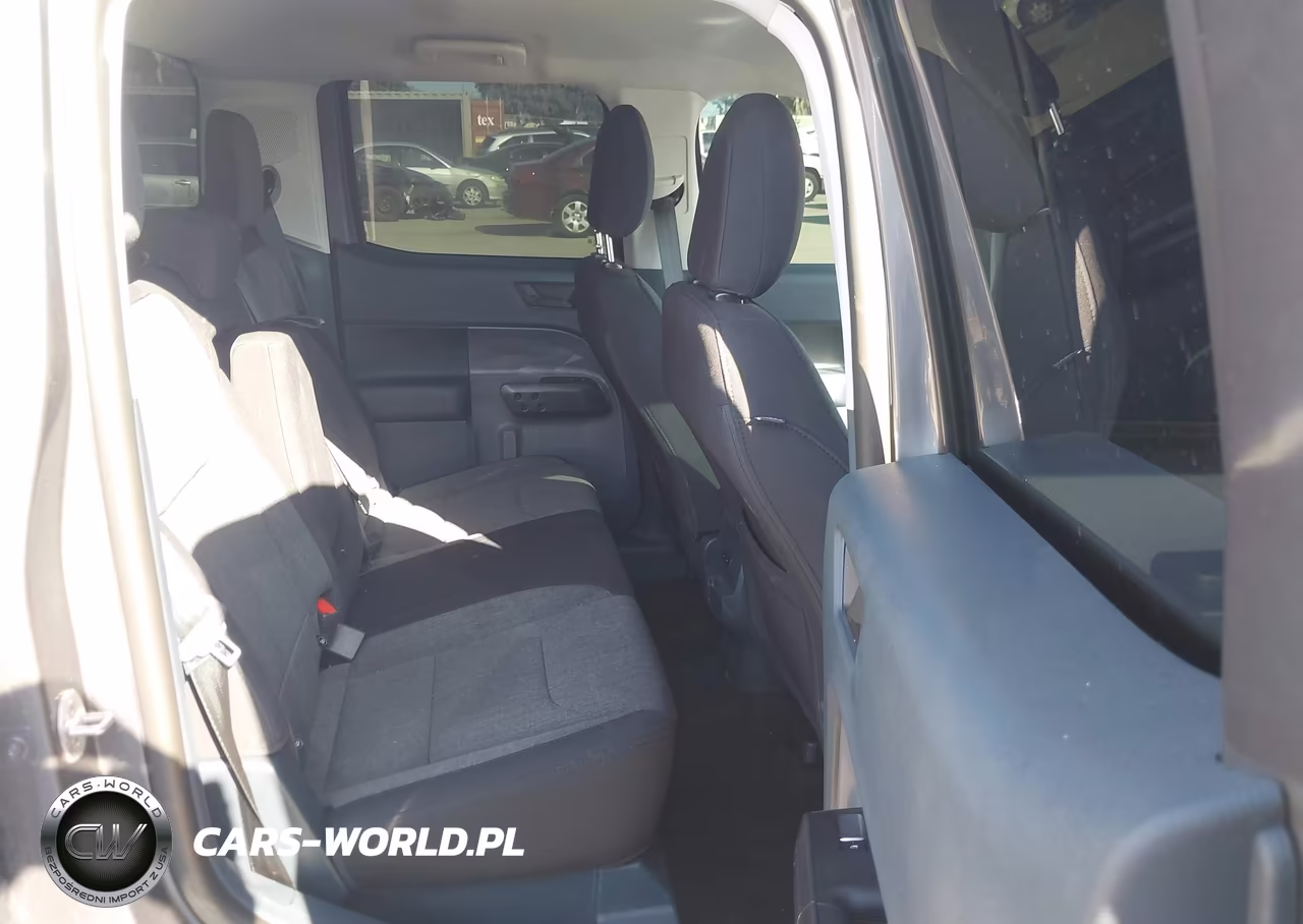 2025 Ford Maverick Xlt VIN:3FTTW8JA3SRA74100 - 8