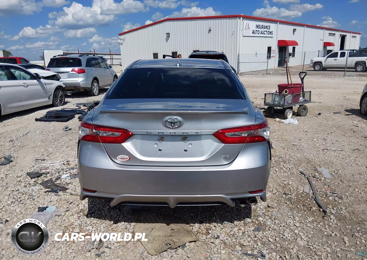 2019 Toyota Camry Se VIN:4T1B11HK4KU803841 - 16