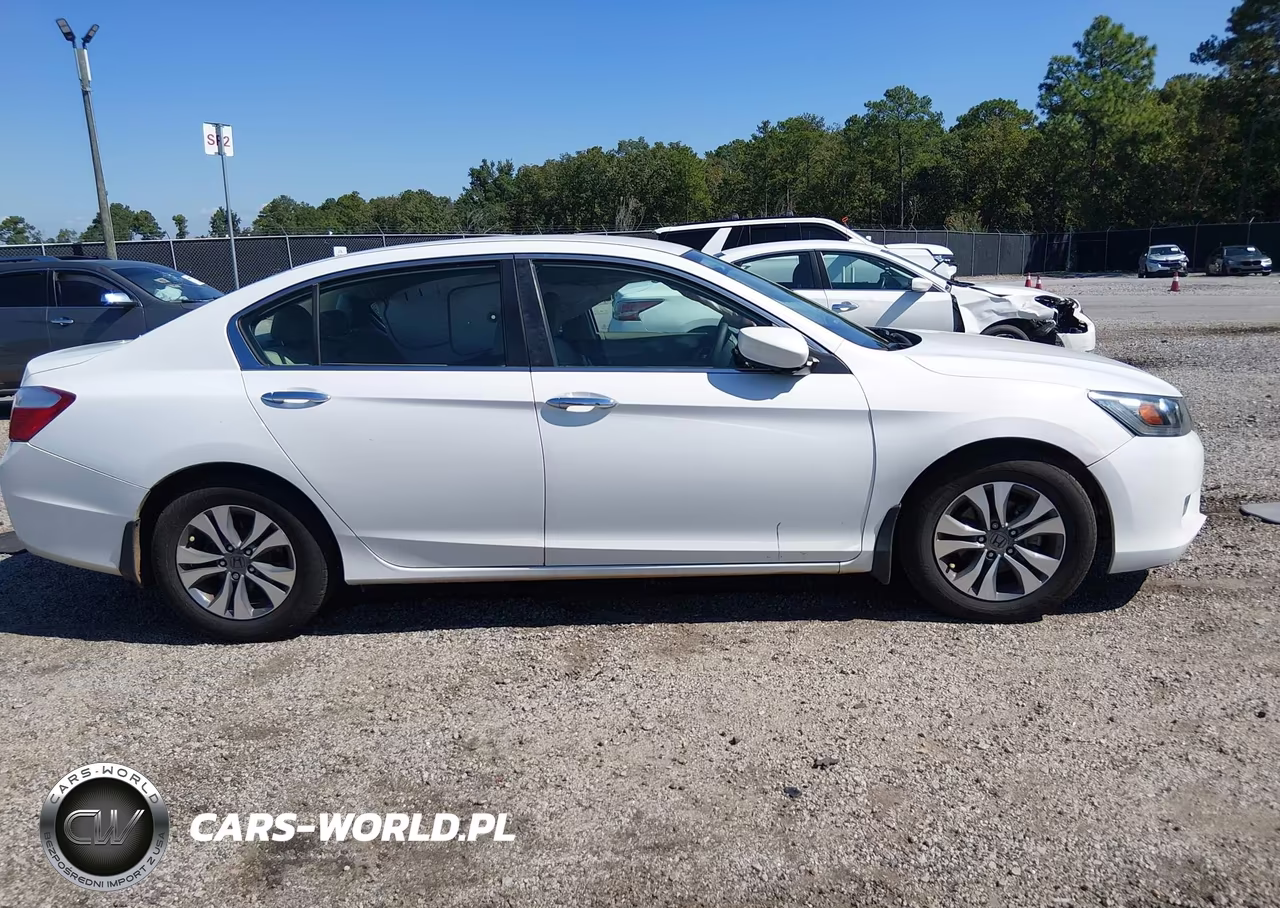 2015 Honda Accord Lx VIN:1HGCR2F31FA167276 - 13