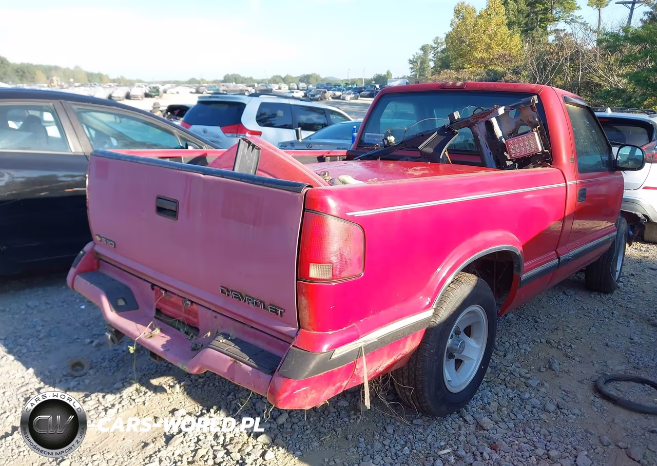 1996 Chevrolet S Truck S10 VIN:1GCCS14X0TK131376 - 4