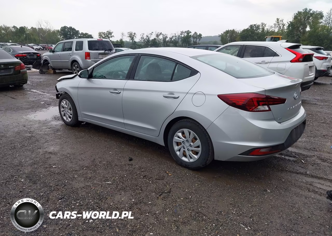 2019 Hyundai Elantra Se VIN:5NPD74LF6KH440959 - 3