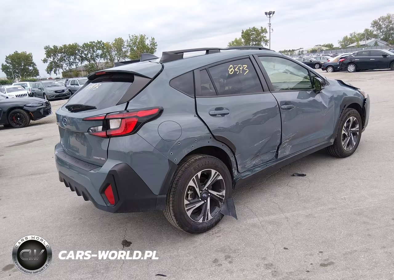 2024 Subaru Crosstrek Premium VIN:JF2GUADC4R8321956 - 4