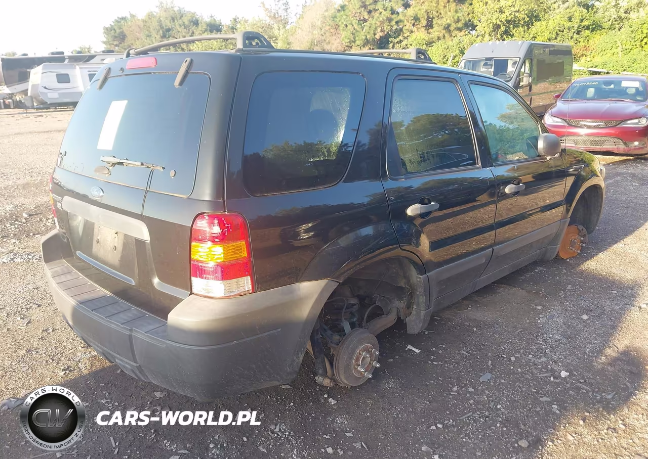 2007 Ford Escape Xlt VIN:1FMYU03Z17KA67878 - 4