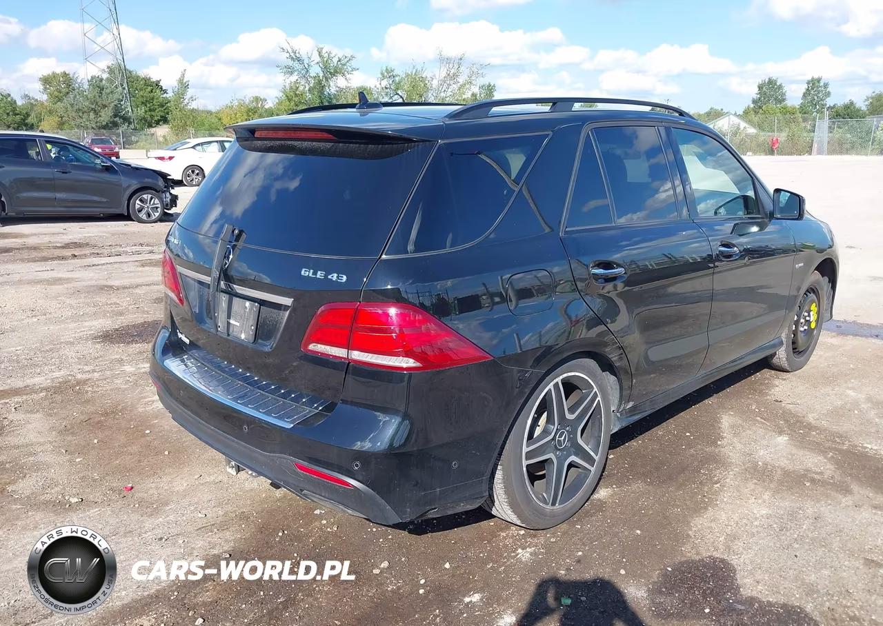 2018 Mercedes-Benz Amg Gle 43 4Matic VIN:4JGDA6EB3JB068421 - 4