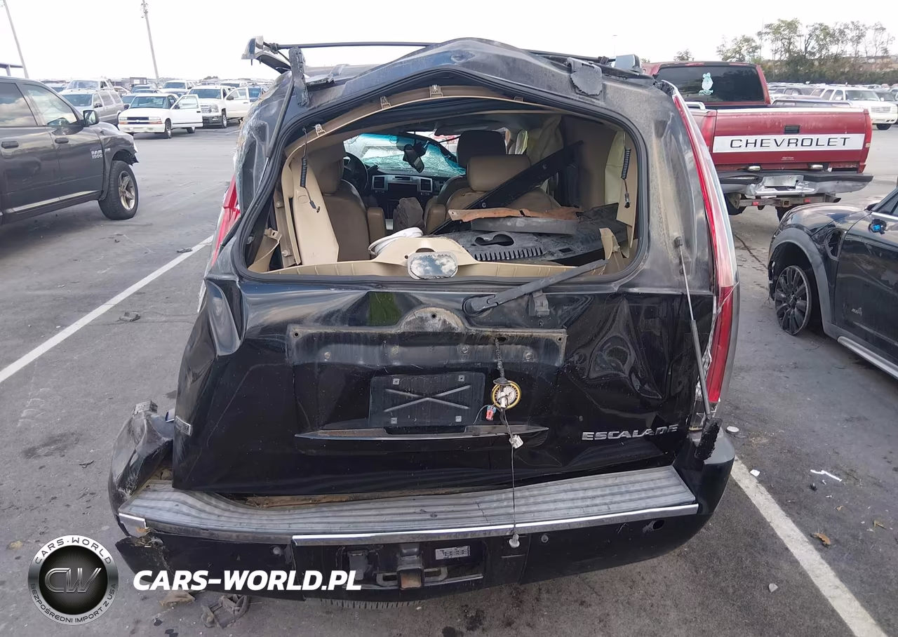 2009 Cadillac Escalade Standard VIN:1GYFC23289R194130 - 16