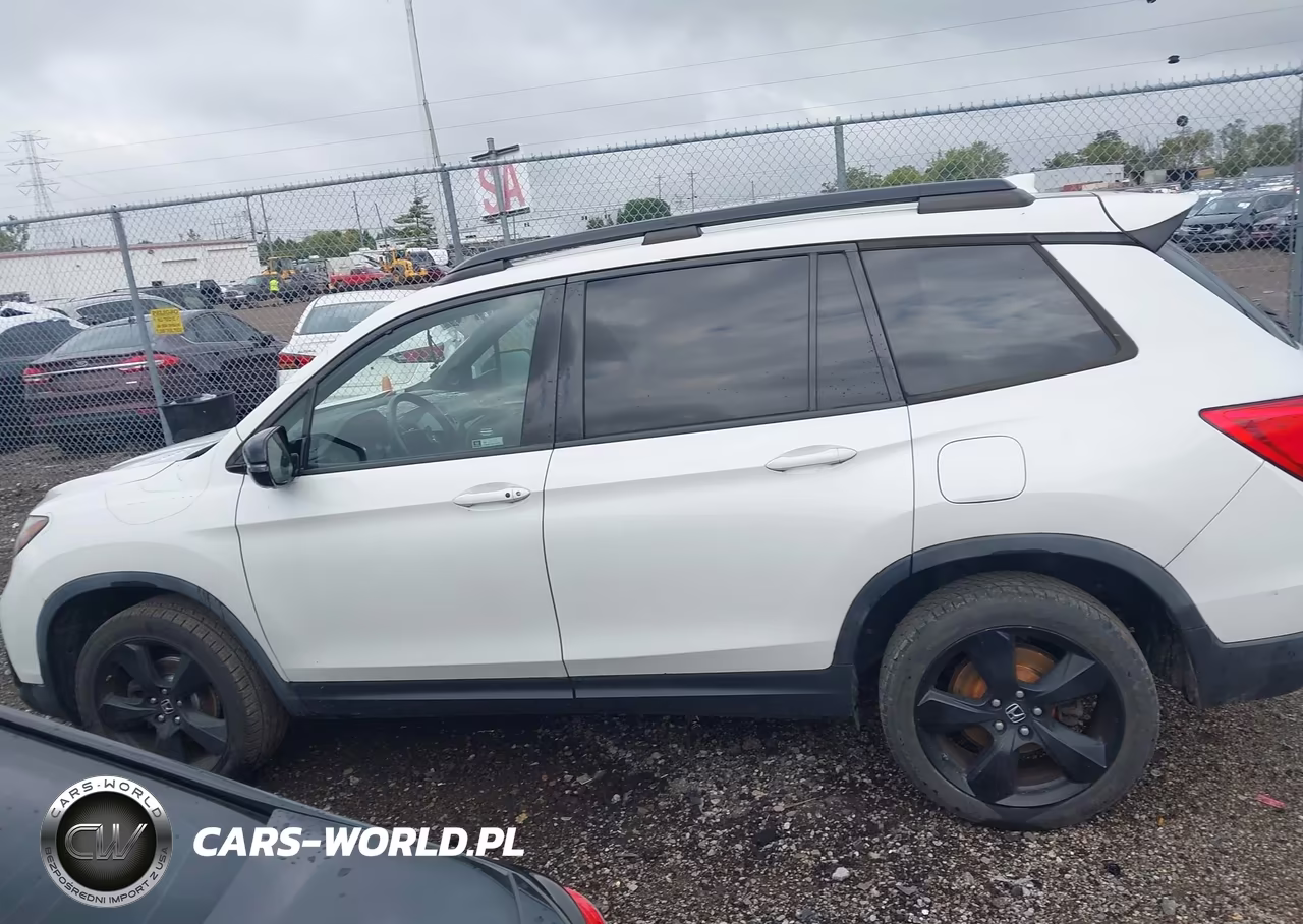 2019 Honda Passport Elite VIN:5FNYF8H09KB028260 - 15