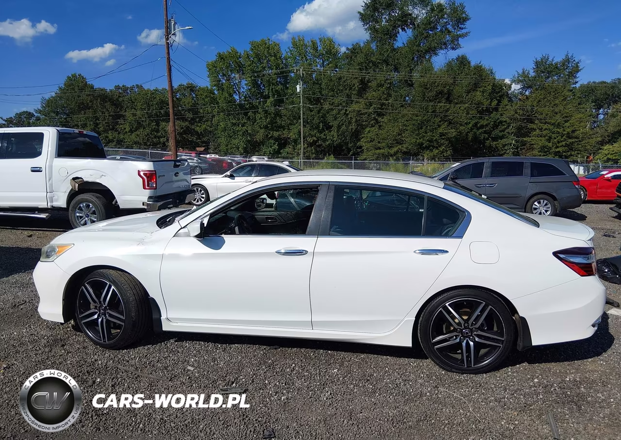 2017 Honda Accord Sport Se VIN:1HGCR2F10HA088506 - 15