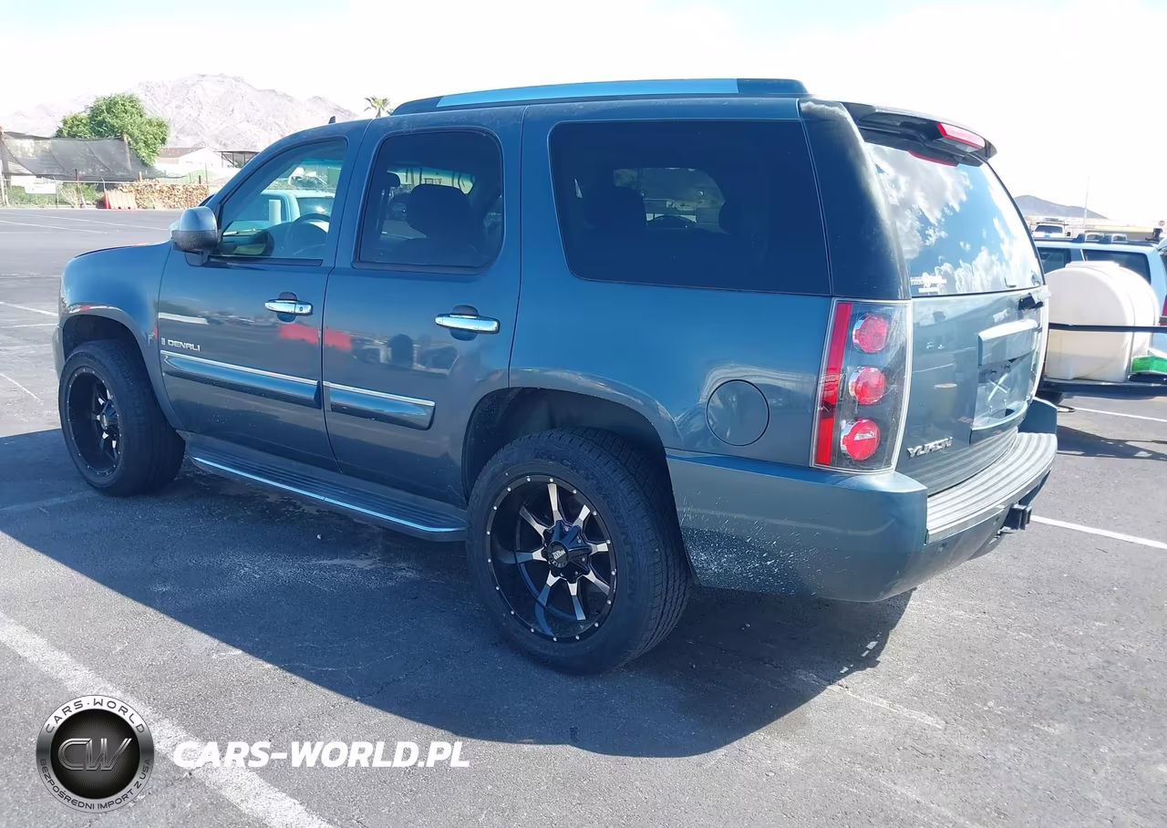 2007 GMC Yukon Denali VIN:1GKFK63807J321098 - 3